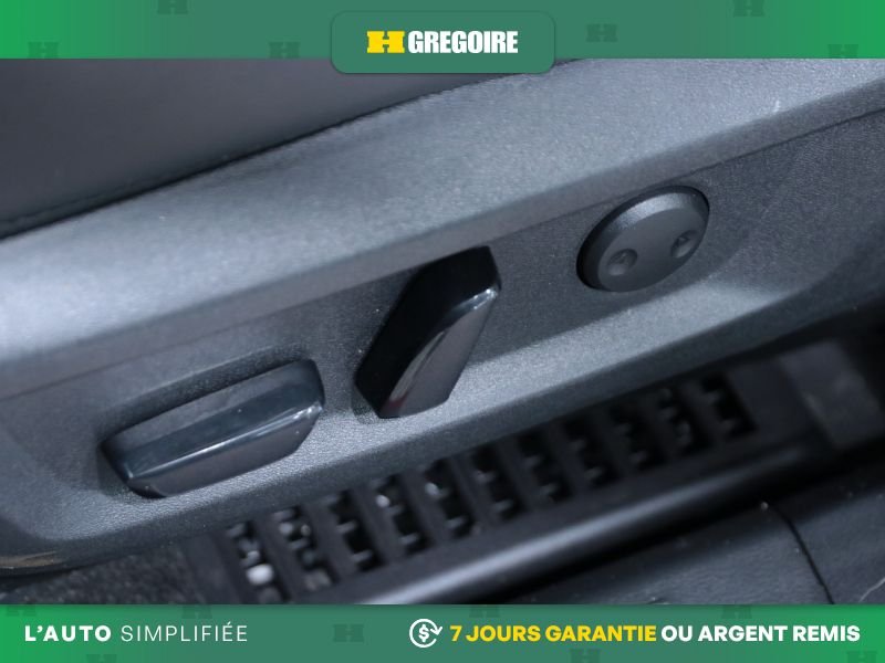 Nissan Rogue 2023 Rouge Laval - photo #30