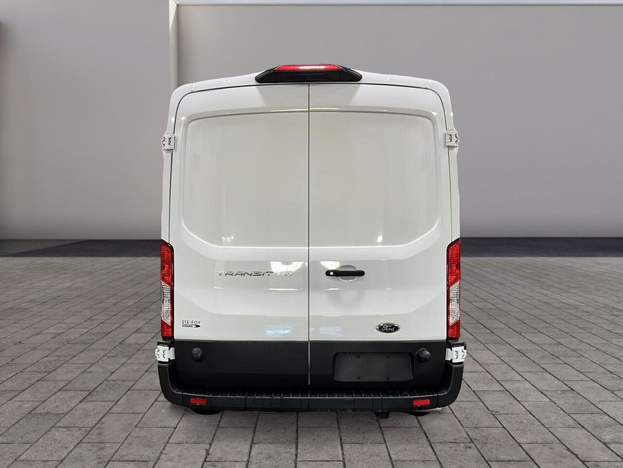 Ford Transit T-250 PA toit moyen 148 po 2024 2024 Blanc