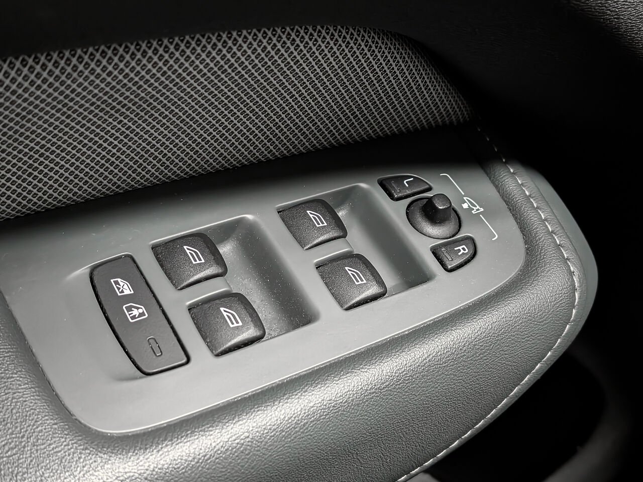 Volvo XC60 T6 AWD R-Design Toit pano Volant+sièges chauffants 2020 Autre Sherbrooke - photo #22