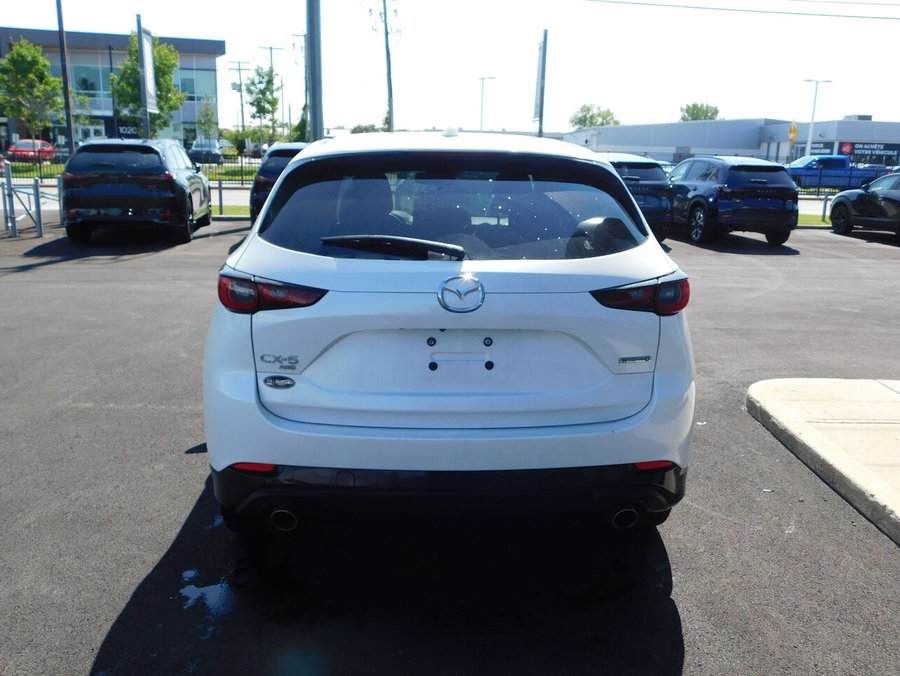 2022 Mazda CX-5 2022 White