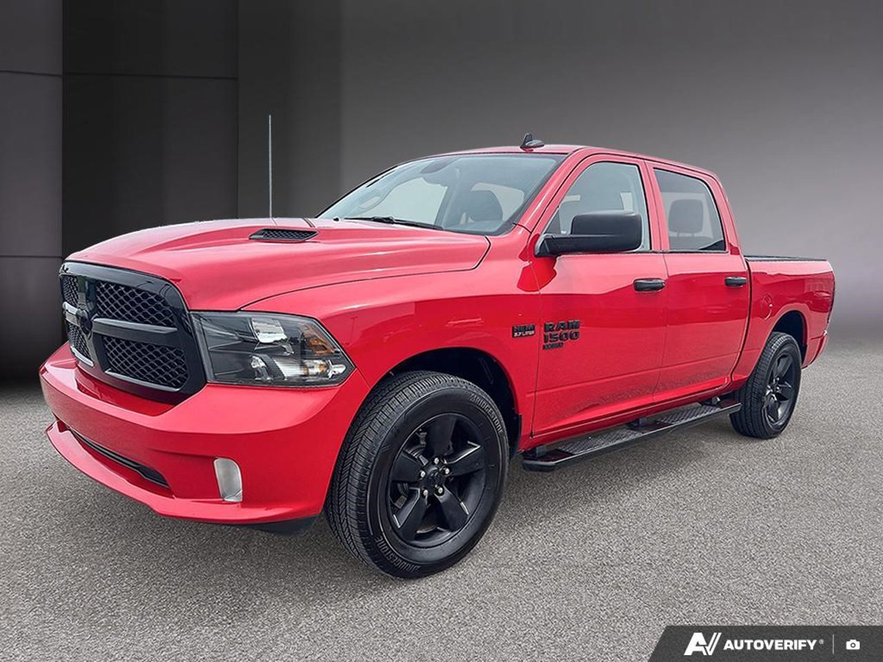 Ram 1500 Classic 3C6RR7KT1MG694042 2021 Rouge Mirabel - photo #0
