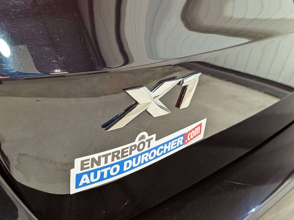 2023 BMW X1 xDrive28i Sports Activity Vehicle Black Val-David - photo #36