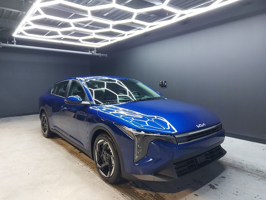 2025 Kia K4 2025 Azure Blue