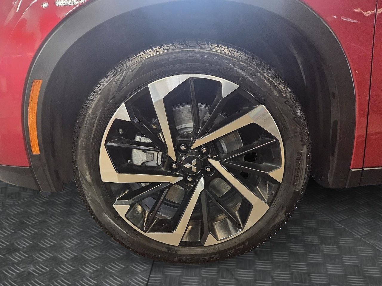 Mitsubishi Outlander PHEV NIV JA4T5VA94RZ603061 2024 Rouge Baie-Comeau - photo #7