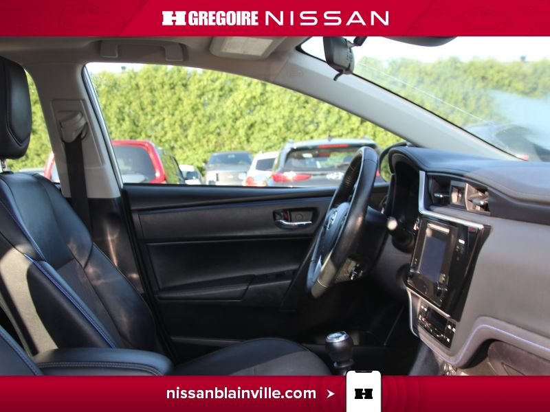 2017 Toyota Corolla White Blainville - photo #22