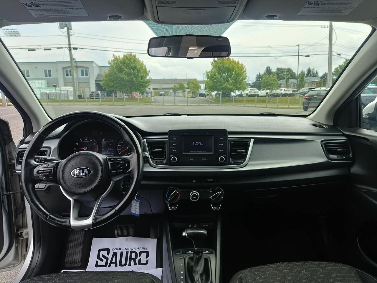 2019 Kia Rio 5 portes Silver Nantes - photo #10