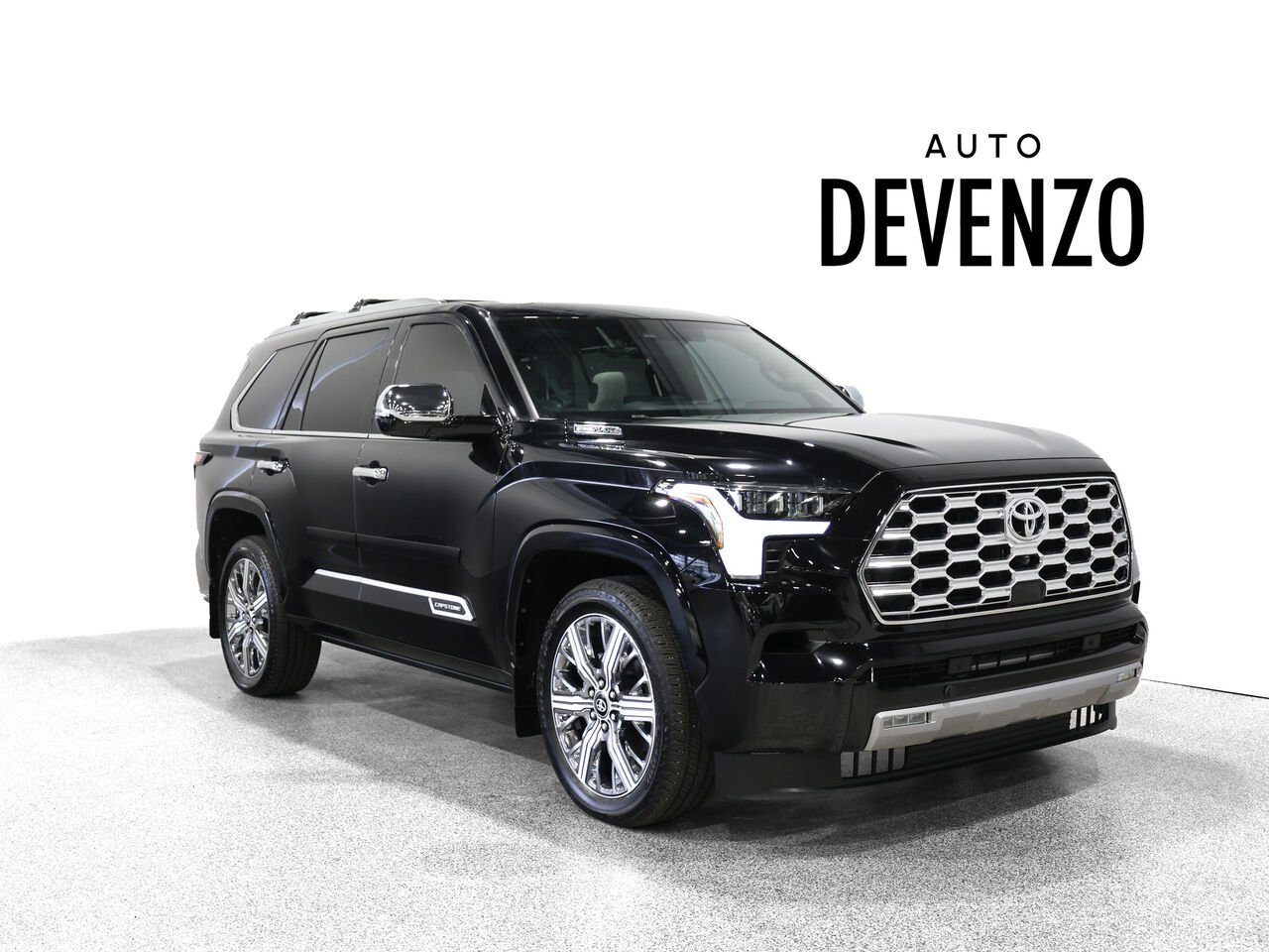 Toyota Sequoia 2025 Noir Saint-Eustache - photo #0