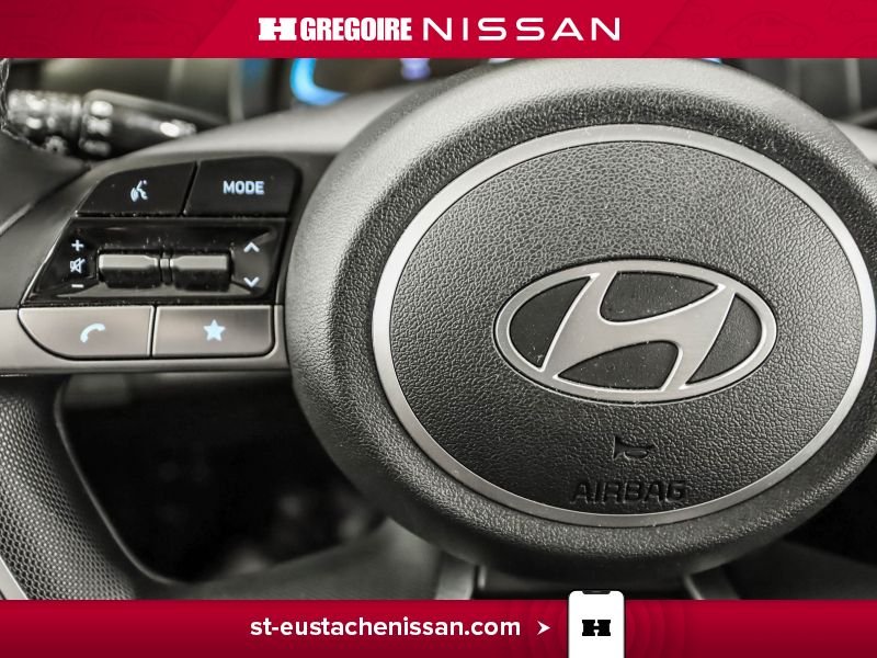 2024 Hyundai Elantra Black Laval - photo #16