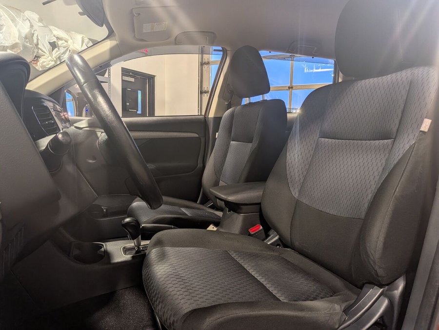 Mitsubishi Outlander 4 RM 4 portes ES 2014 Orange