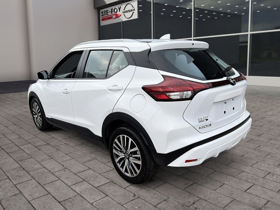 Nissan Kicks Play SV 2025 2025 Noir