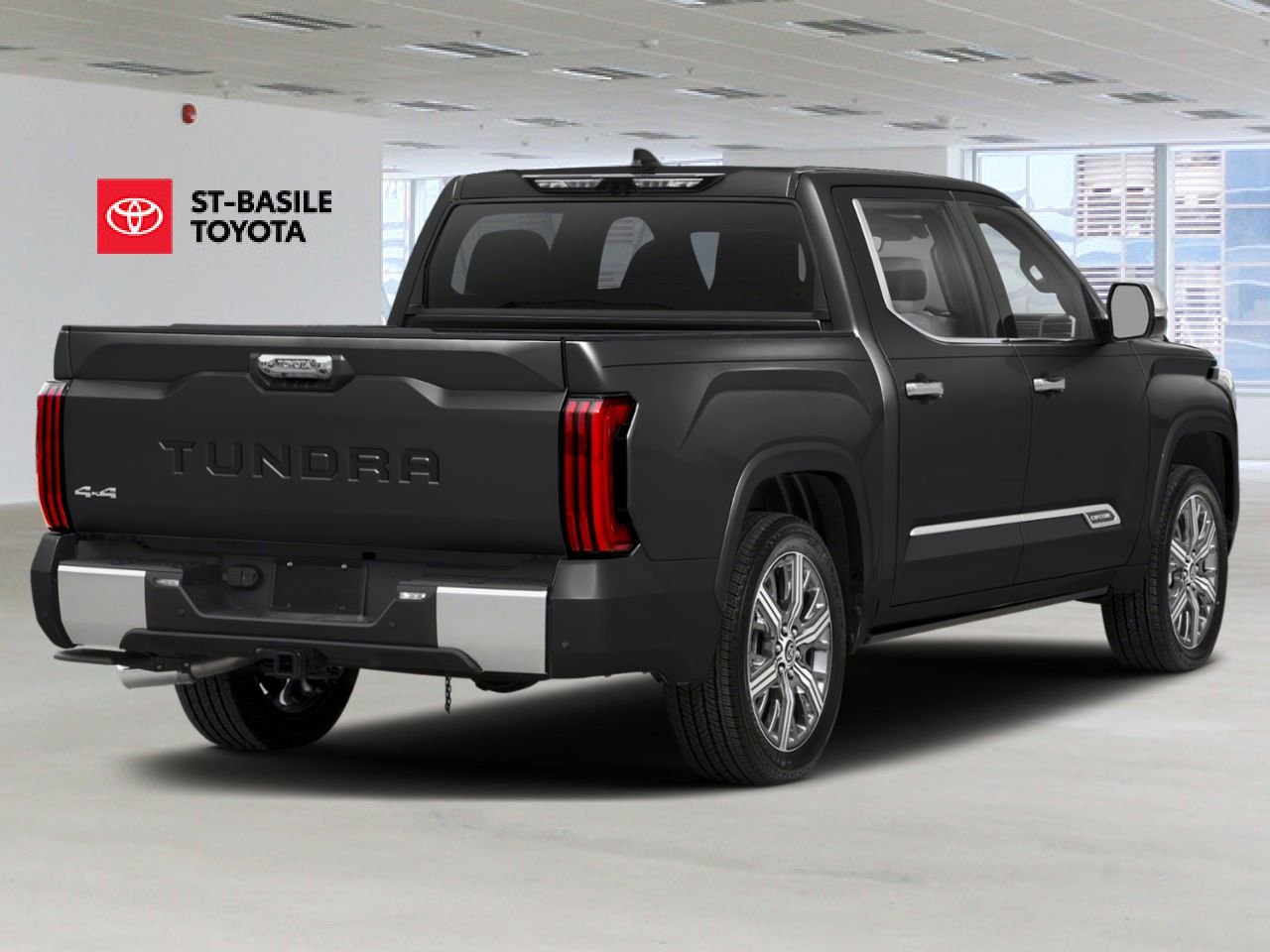 TOYOTA Tundra 2026 Noir minuit métallisé Saint-Basile-le-Grand - photo #1