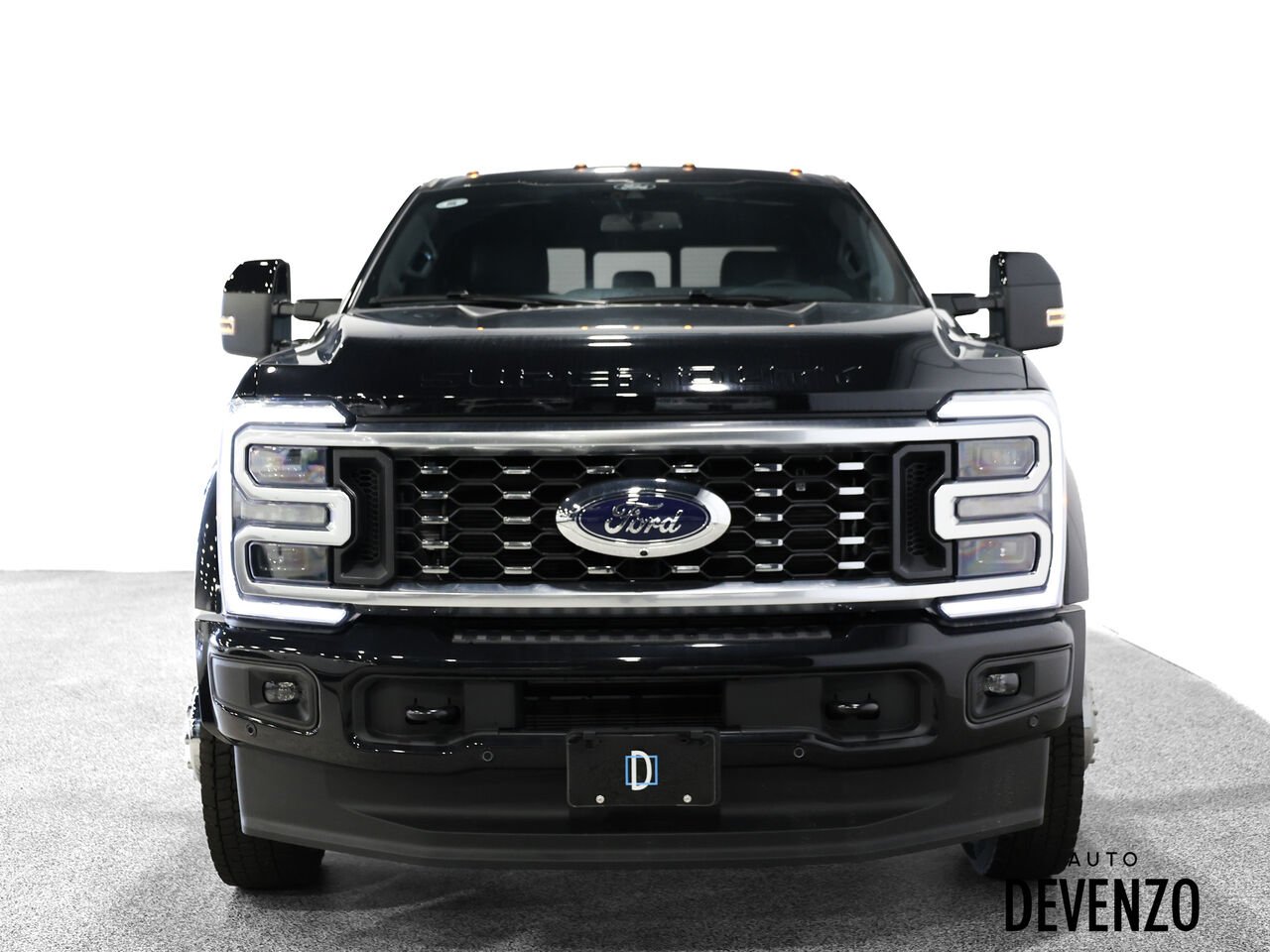 2026 Ford Super Duty F-450 DRW Black Saint-Eustache - photo #5