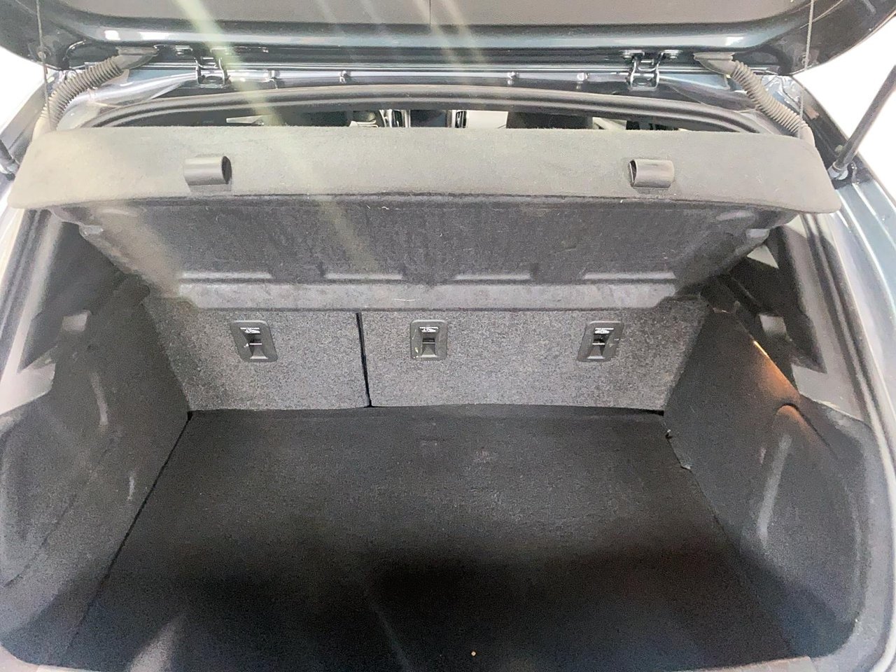 Chevrolet Cruze NIV 3G1BE6SM9JS588982 2018 Gris Chicoutimi - photo #5