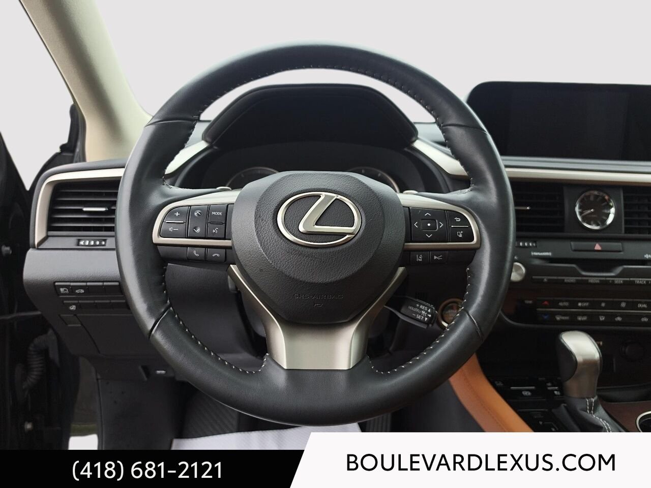 Lexus RX 19892A 2022 Noir Québec - photo #11