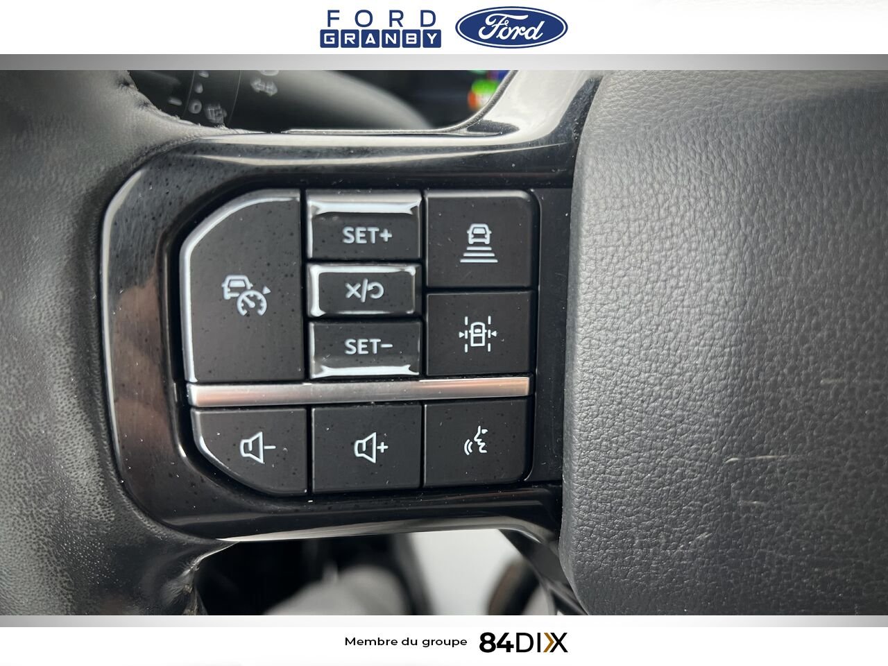 2023 Ford F-150 Lightning Grey Granby - photo #17
