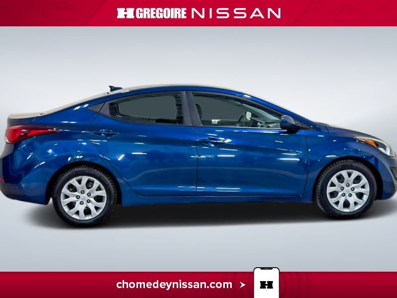 2016 Hyundai Elantra Blue Laval - photo #10