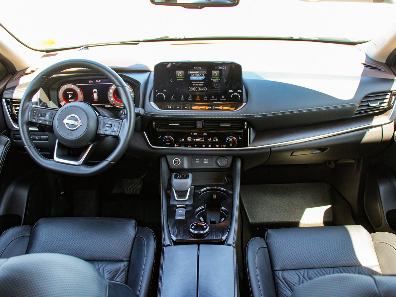 2023 Nissan Rogue AWD Platinum White Sherwood Park - photo #32