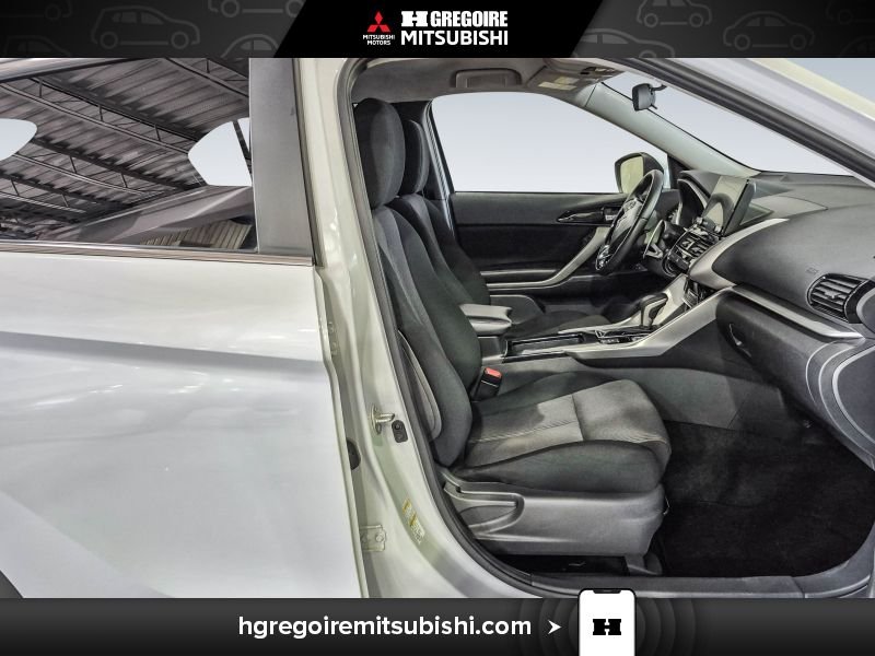 2023 Mitsubishi Eclipse Cross White Blainville - photo #24