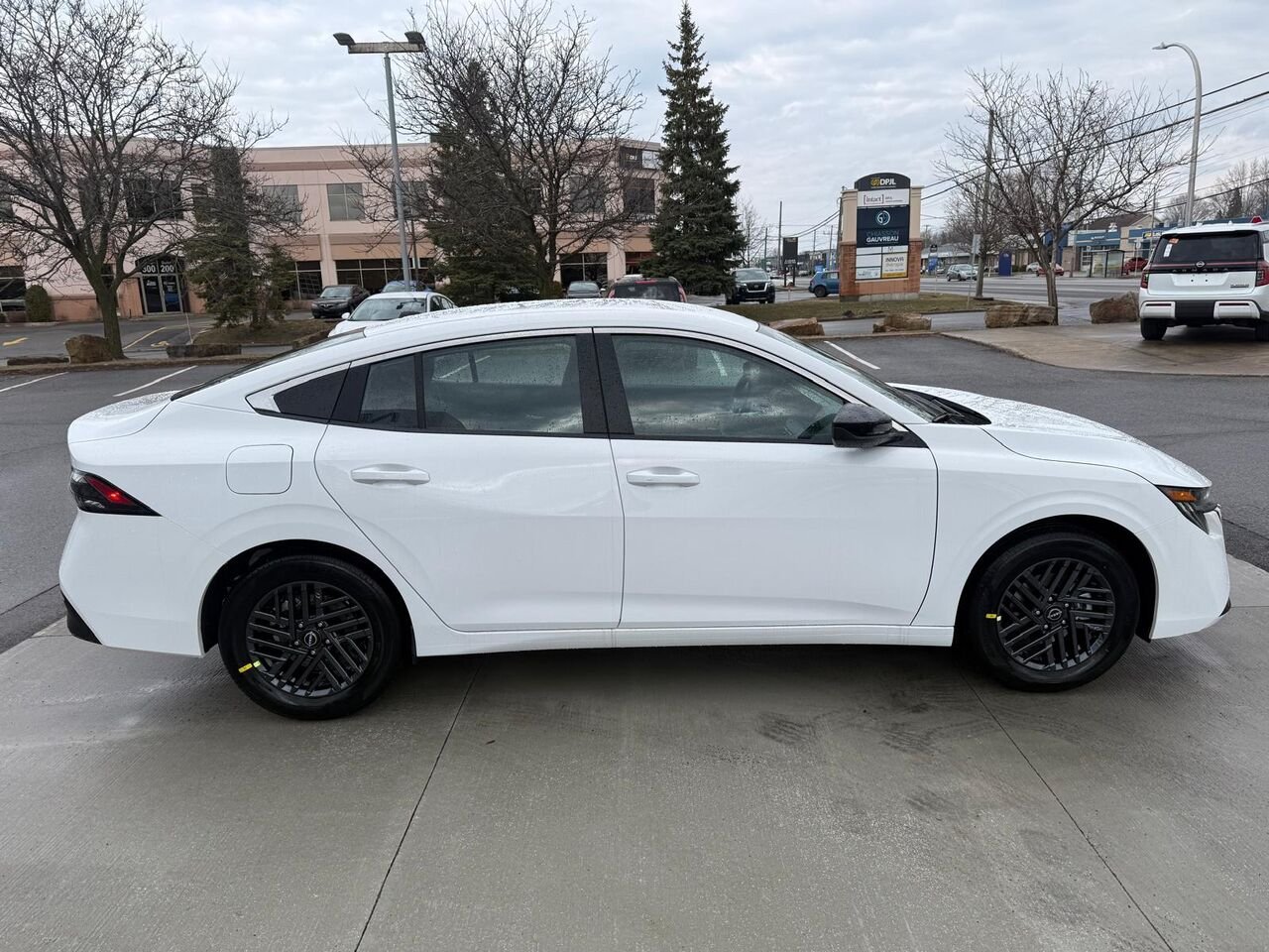 NISSAN Sentra SENTRA SV 2026 Neige fraîche Châteauguay - photo #5