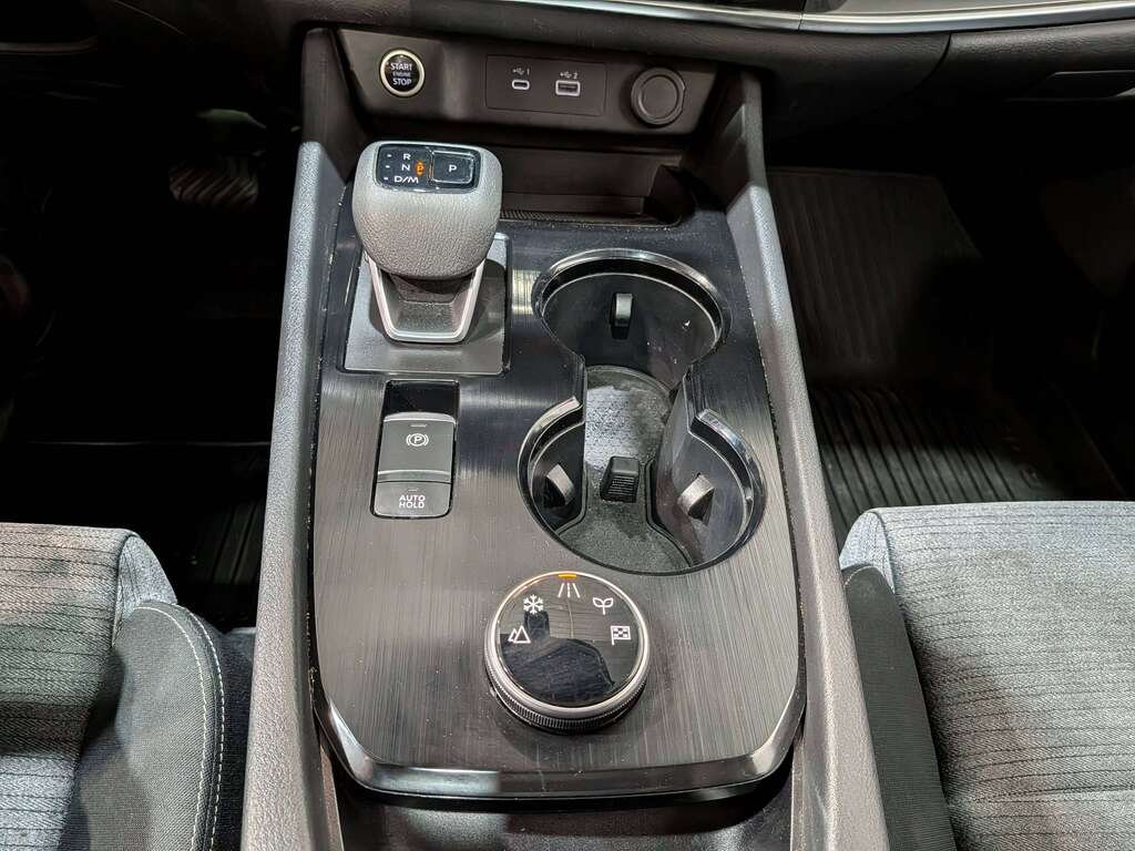 2023 Nissan Rogue AWD SV Moonroof Black Val-David - photo #26