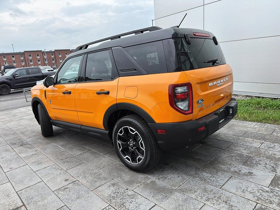 2026 Ford Bronco Sport 2026 Orange Fury Metallic Tri-Coat