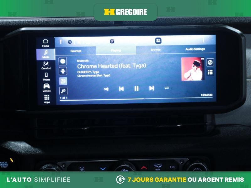 2024 Jeep Wrangler Grey Laval - photo #18