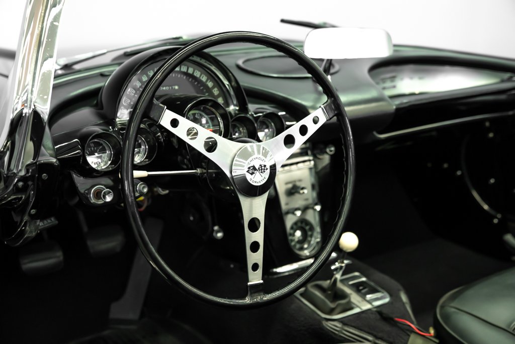 1962 Chevrolet Corvette Black Montreal - photo #23