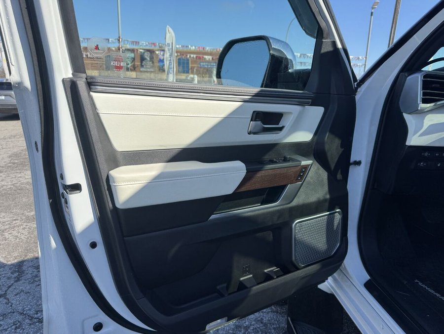 2024 TOYOTA TUNDRA 2024 White