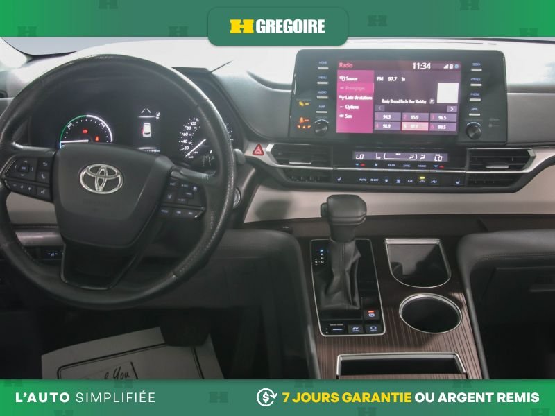 2023 Toyota Sienna Black Saint-Eustache - photo #25