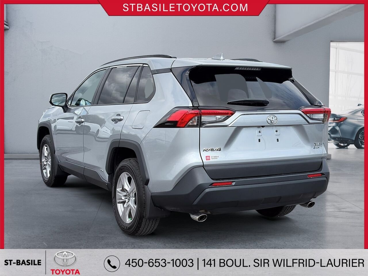 Toyota RAV4 Hybride 2025 Ciel argent métallisé Saint-Basile-le-Grand - photo #6