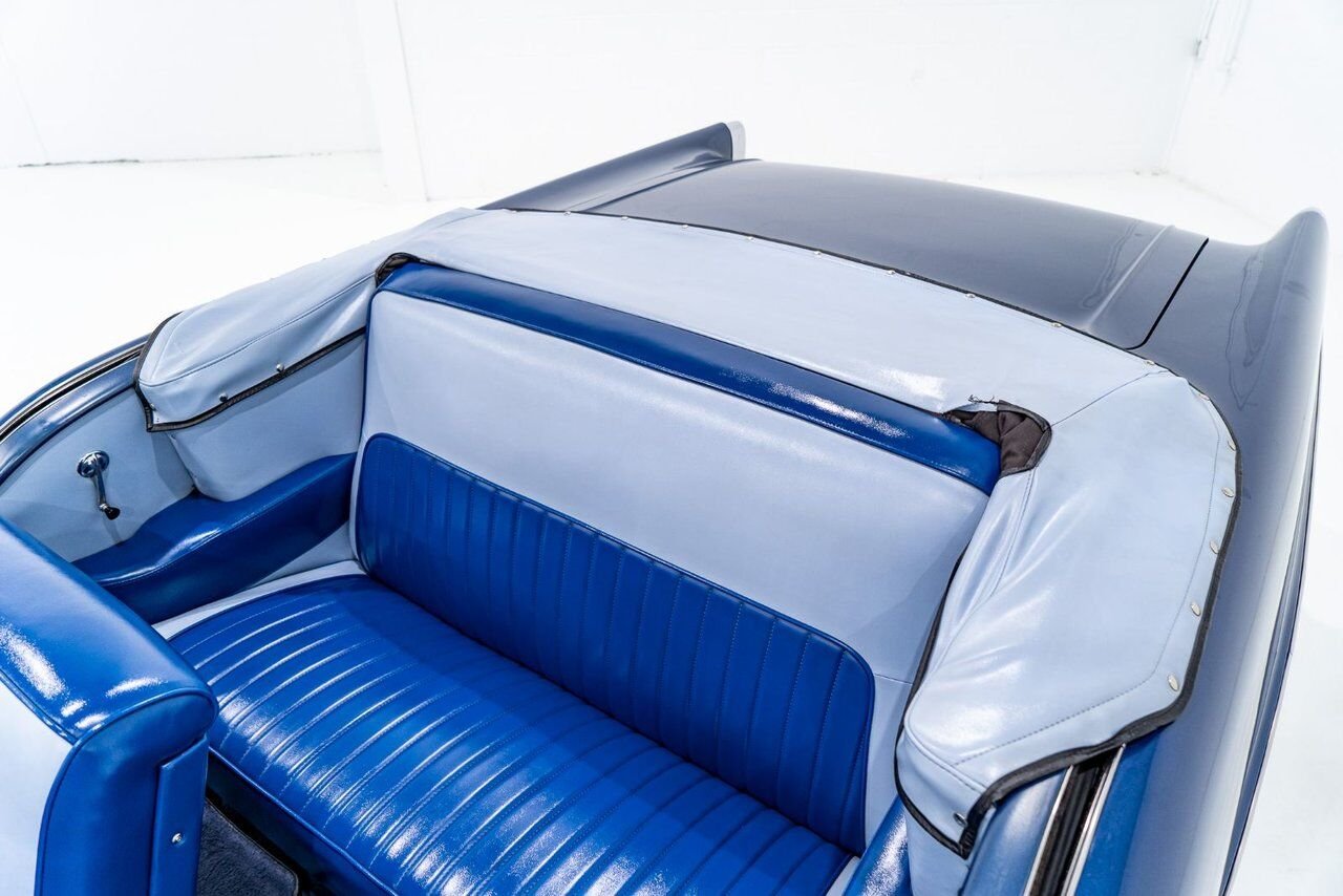 Buick Special 364/300HP NailHead 1 of only 2,056 | PRICE IN USD 1957 Bleu Montréal - photo #59