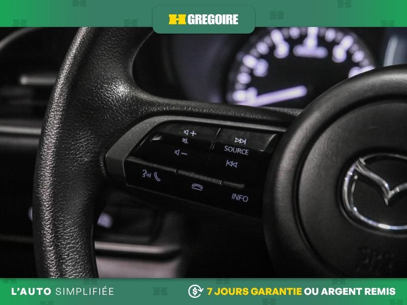 2024 Mazda CX-30 White Laval - photo #19