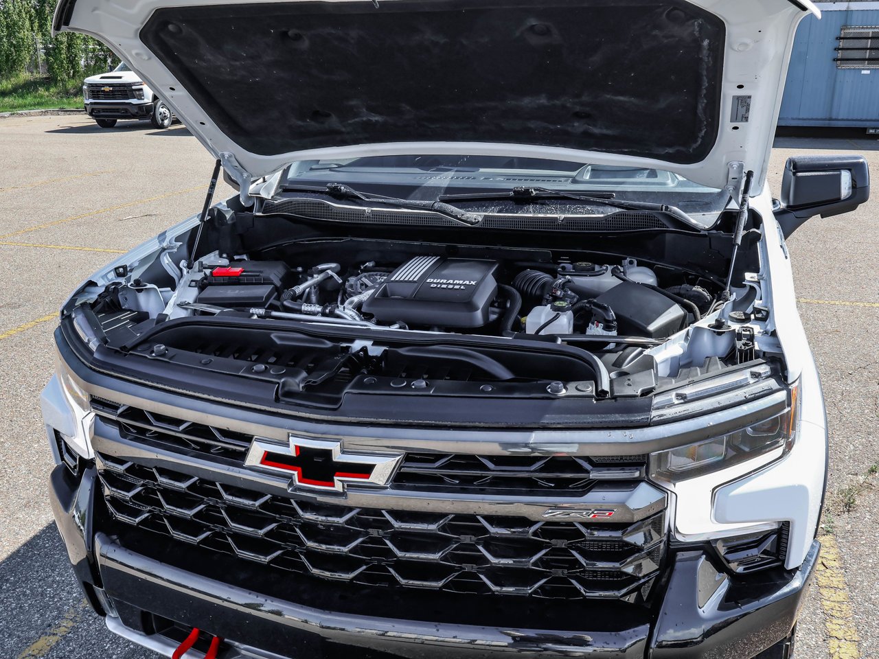 2024 Chevrolet Silverado 1500 4WD Crew Cab 147 ZR2 White Sherwood Park - photo #9