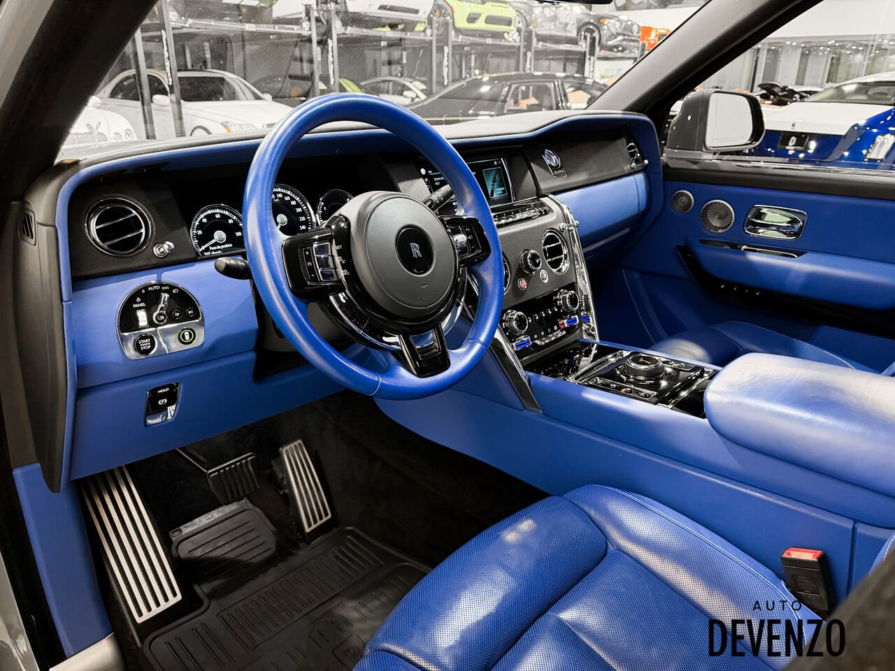 Rolls-Royce Cullinan 2023 Blanc Saint-Eustache - photo #8
