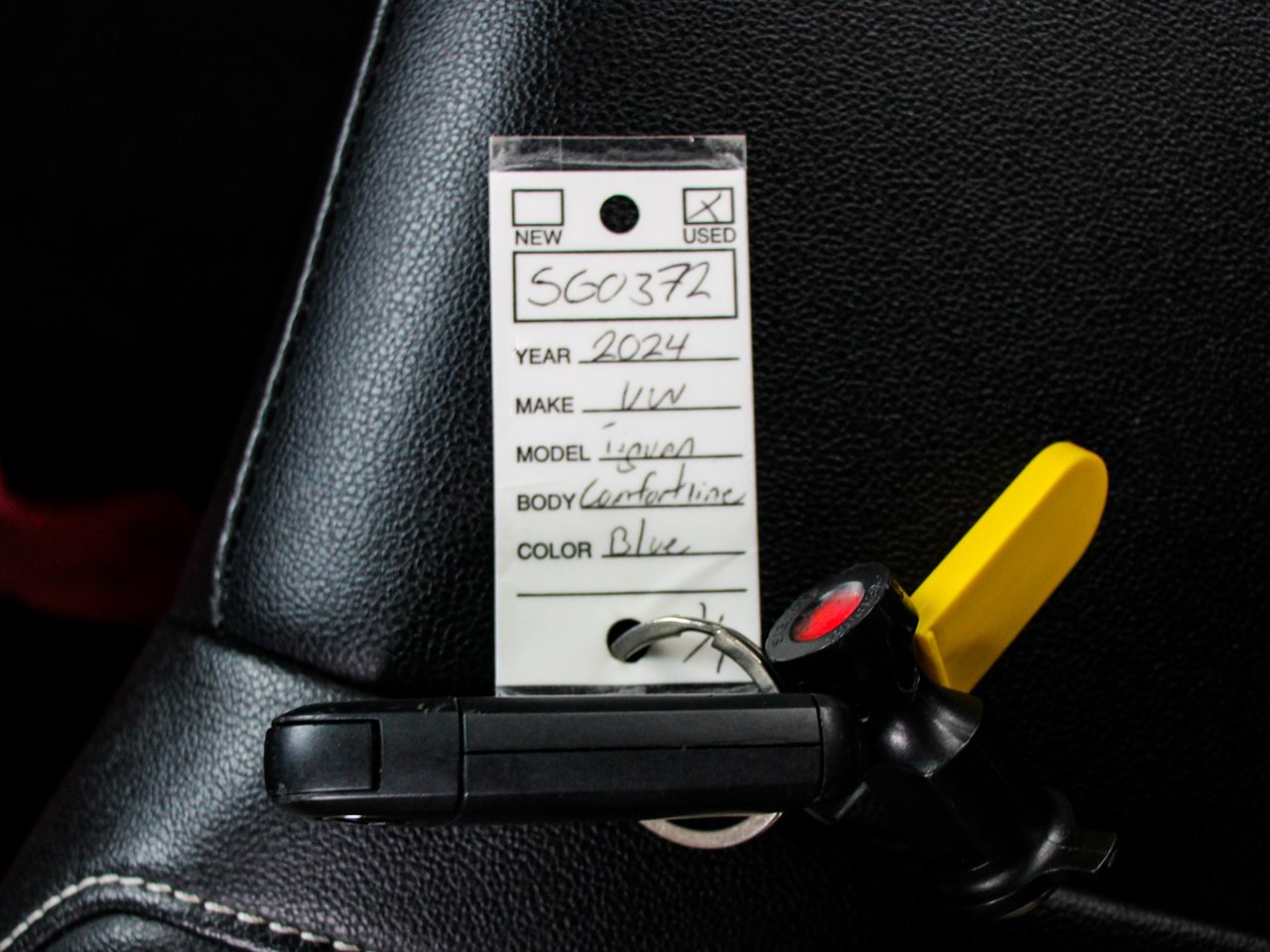 2024 Volkswagen Tiguan Comfortline 4MOTION Blue Sherwood Park - photo #32