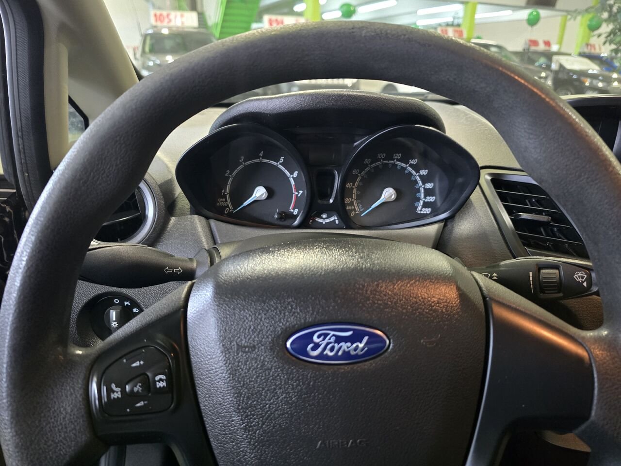 2017 Ford Fiesta Black  - photo #13