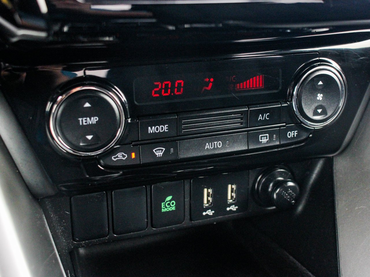 2022 Mitsubishi Eclipse Cross ES S-AWC Black Sherwood Park - photo #23