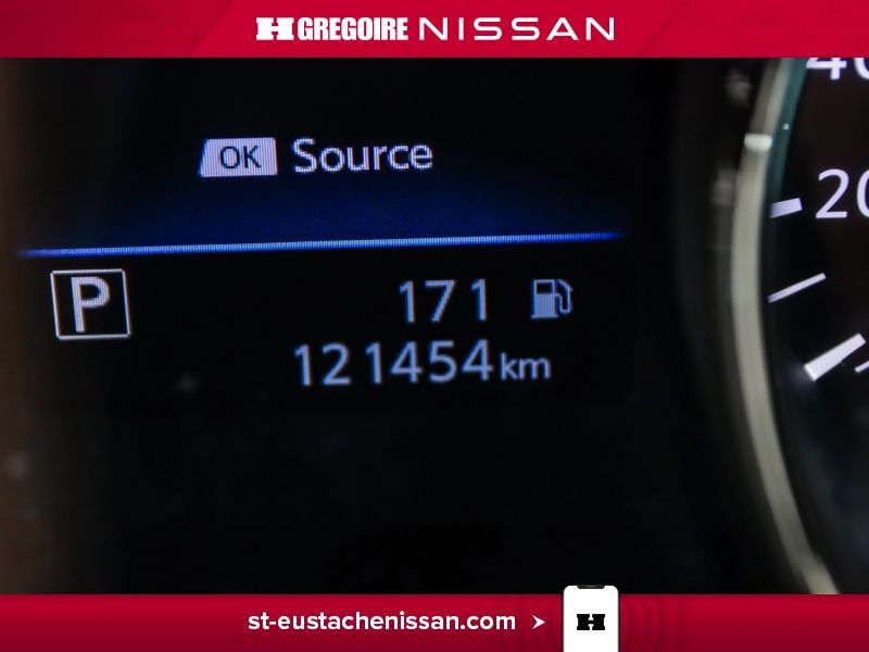 2019 Nissan Qashqai Red Saint-Eustache - photo #17
