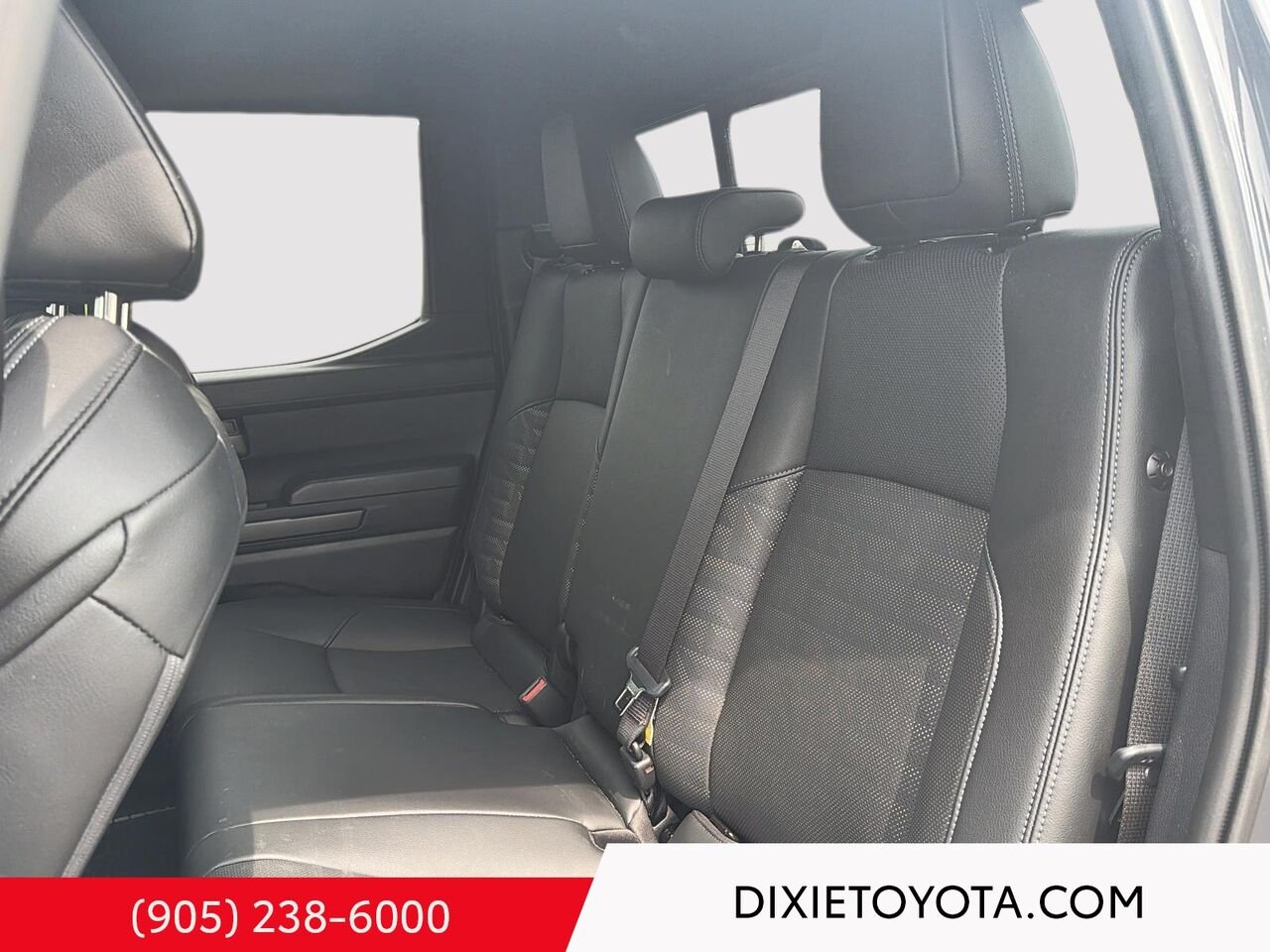 2024 Toyota Tacoma TRD OFFROAD PREMIUM 4WD / HEATED SEATS / LEATHER SURFACE / MOONROOF / ALLOY WHEELS / CARPLAY AND ANDROID AUTO gray Mississauga - photo #19