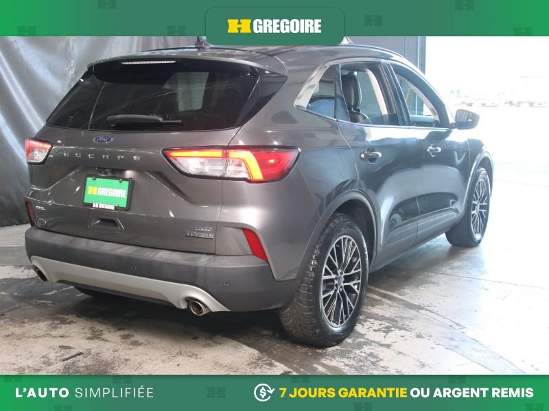 2022 Ford Escape Grey Laval - photo #7