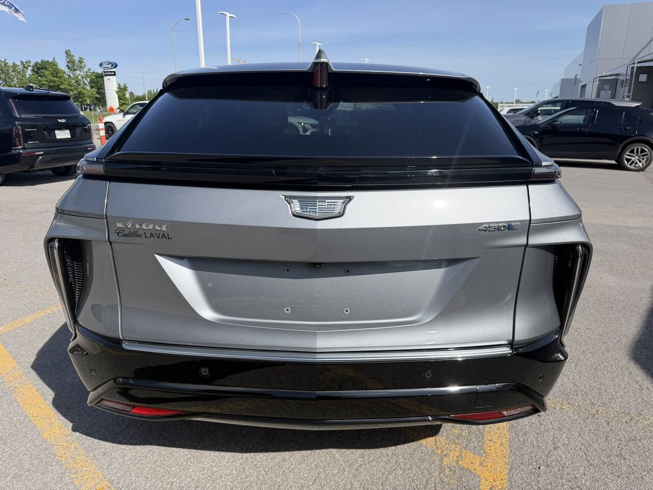 2024 Cadillac LYRIQ TECH FINANCEMENT À PARTIR DE 0.99% Silver Laval - photo #8