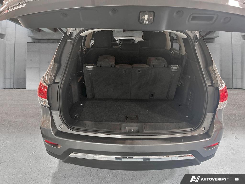 2015 Nissan Pathfinder 2601861A | S gray Edmonton - photo #11