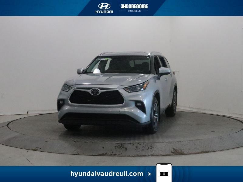 Toyota Highlander YW192 | XLE AWD CUIR TOIT OUVRANT 2020 Argent Laval - photo #4