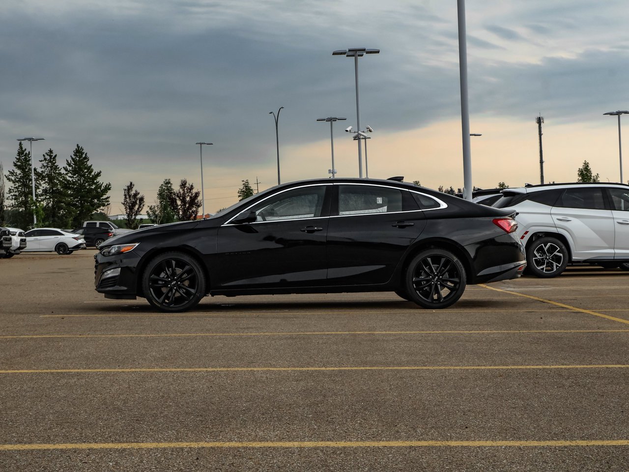 2024 Chevrolet Malibu 4dr Sdn 1LT Black Sherwood Park - photo #4
