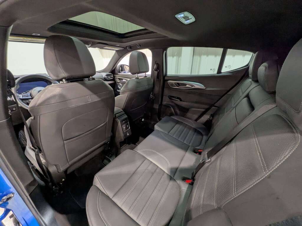 2024 Dodge Hornet R/T Plus PHEV EAWD *Ltd Avail* Blue Val-David - photo #9