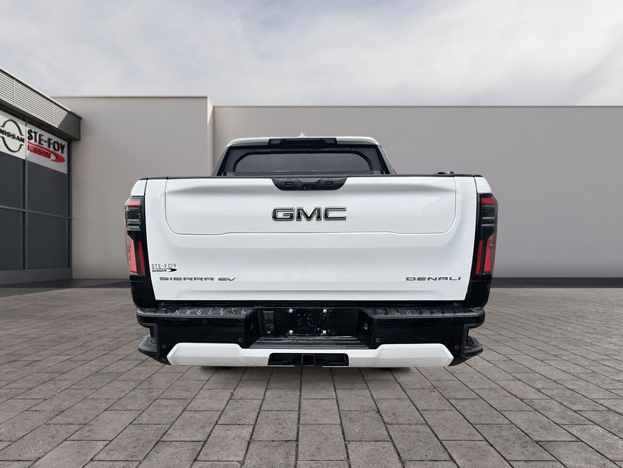 2025 GMC Sierra EV DENALI 2025 White