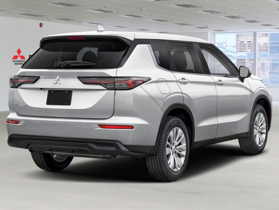 2026 MITSUBISHI Outlander ES Sterling Silver