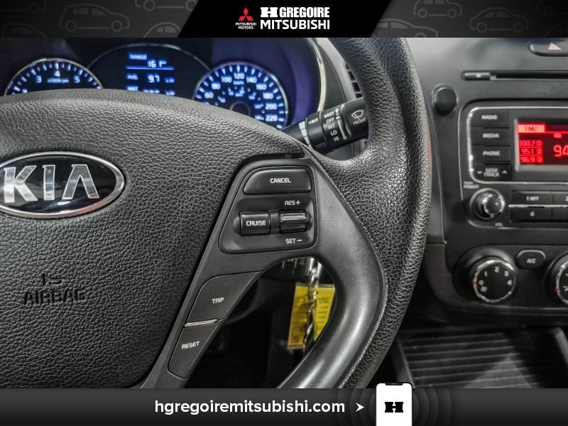 Kia Forte MA4427 | LX+ Auto Sieges-Chauf Bluetooth MP3/USB/Cruise 2015 Rouge Laval - photo #21