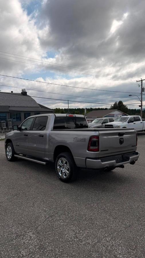 RAM 1500 2023 Gris Lac Mégantic - photo #2