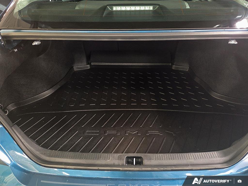 2025 Toyota Camry S2502111 | XLE Blue Edmonton - photo #11